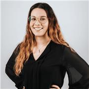 Specialista in Marketing, Pubblicità e Comunicazione offre lezioni e consulenze a studenti e aziende